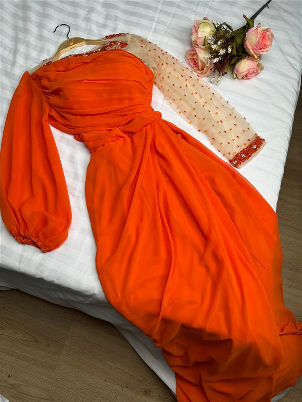 Formal Occasion Dresses Saudi Arabia Women's Prom Dresses Beaded Long Sleeves Floor Length Evening Gowns Female Dress customized
