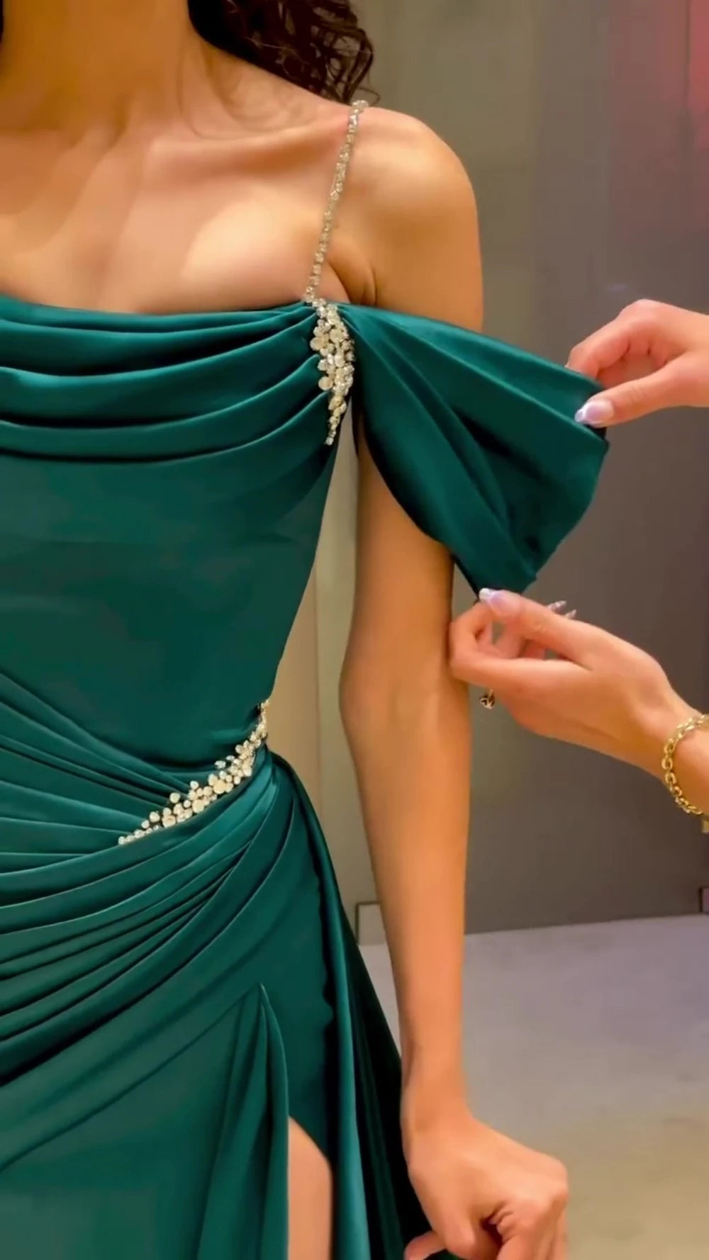 Customized Prom Dresses Exquisite Off-the-shoulder Ball Gown Sweep/Brush Evening Sequin s Formal Occasion robes de cocktai