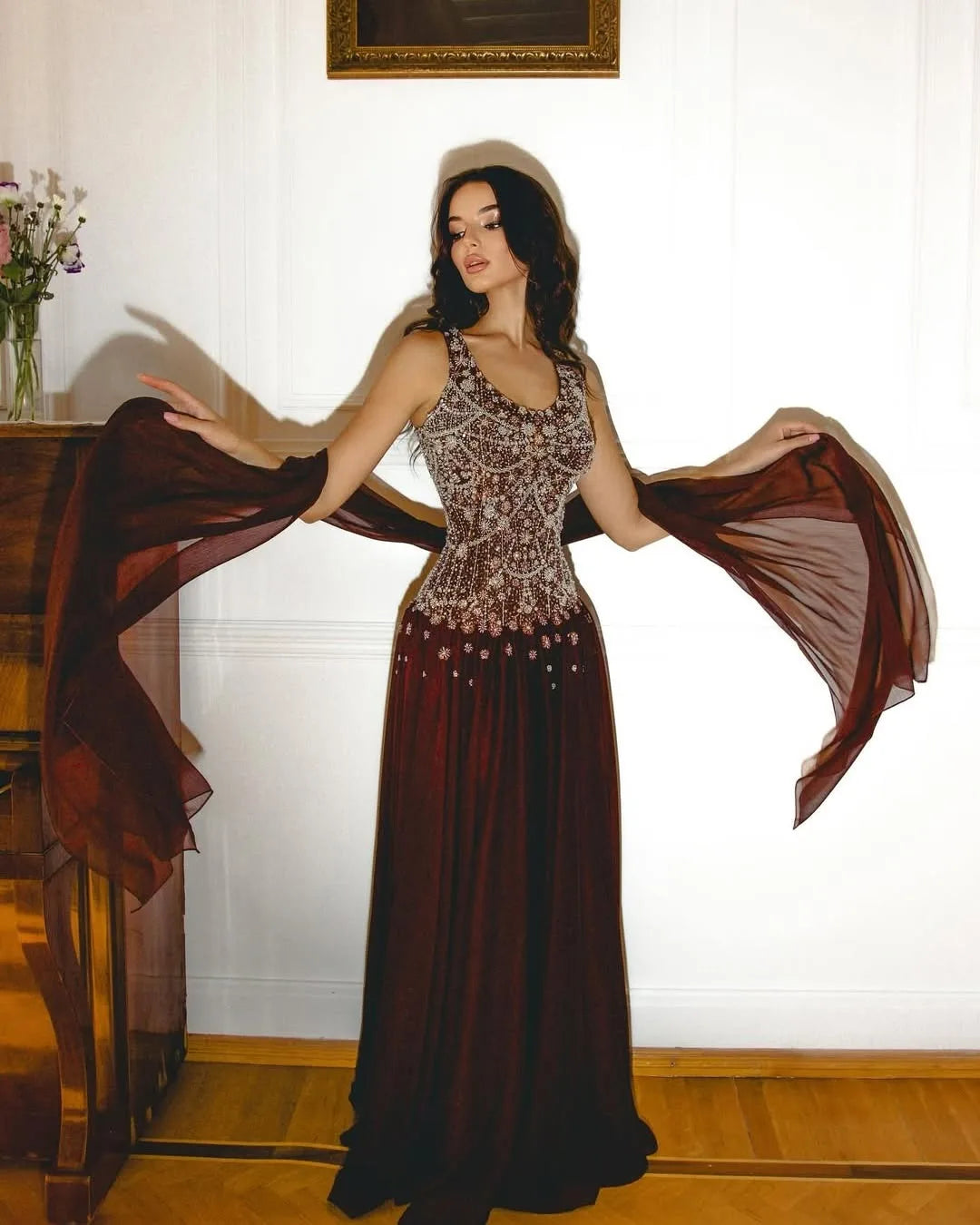 Brilliant Evening Dress O-Neck Sleeveless A Line Formal Occasion Dresses Sequined Beaded Floor Length Customized Party Dress