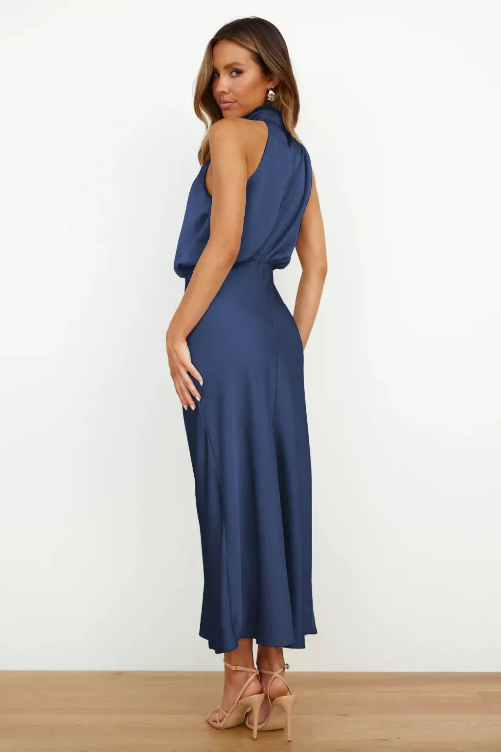 New in Summer Wedding Satin Silk Women Dresses Sexy Evening Party Sleeveless Off Shoulder Bodycon Elegant Maxi Dresses for Women