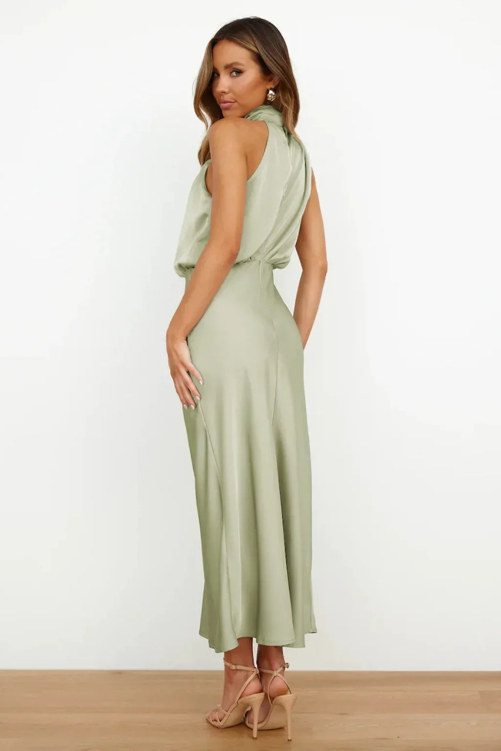 New in Summer Wedding Satin Silk Women Dresses Sexy Evening Party Sleeveless Off Shoulder Bodycon Elegant Maxi Dresses for Women
