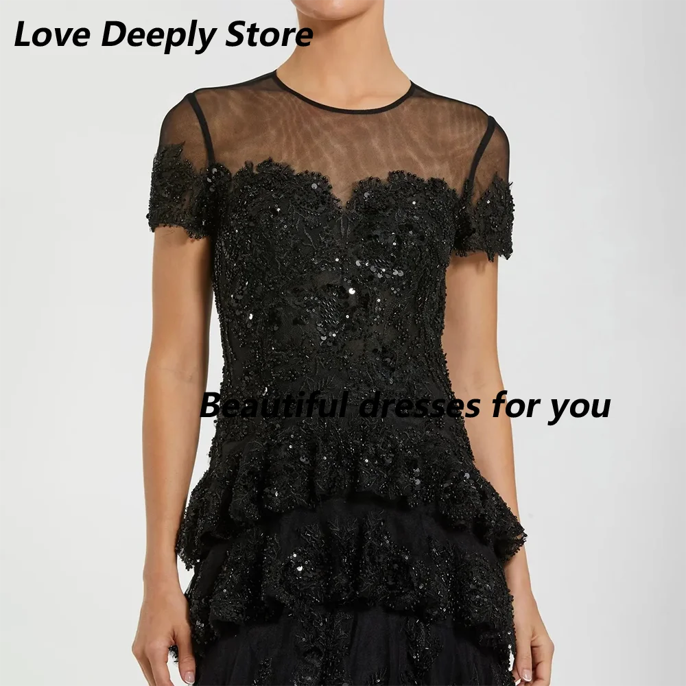 Black Evening Dress O-Neck A Line Lace Applique Tiered Evening Gowns Short Sleeves Floor Length Elegant Party Dresses Customized